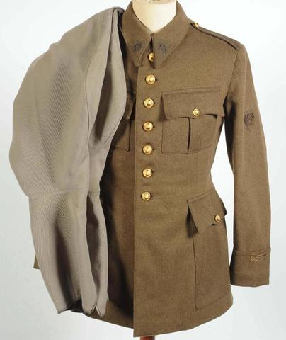 Tenue de lieutenant-colonel d'infanterie - auctions & price archive